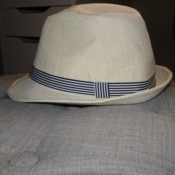 Francesca's Collections Accessories - Francesca's Fedora Hat